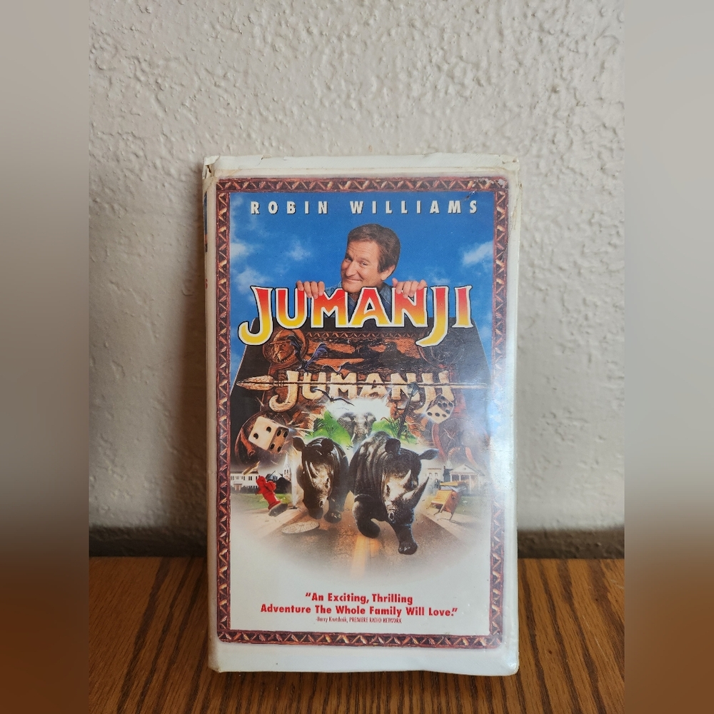 JUMANJI VHS ROBIN WILLIAMS 1996 CLAMSHELL